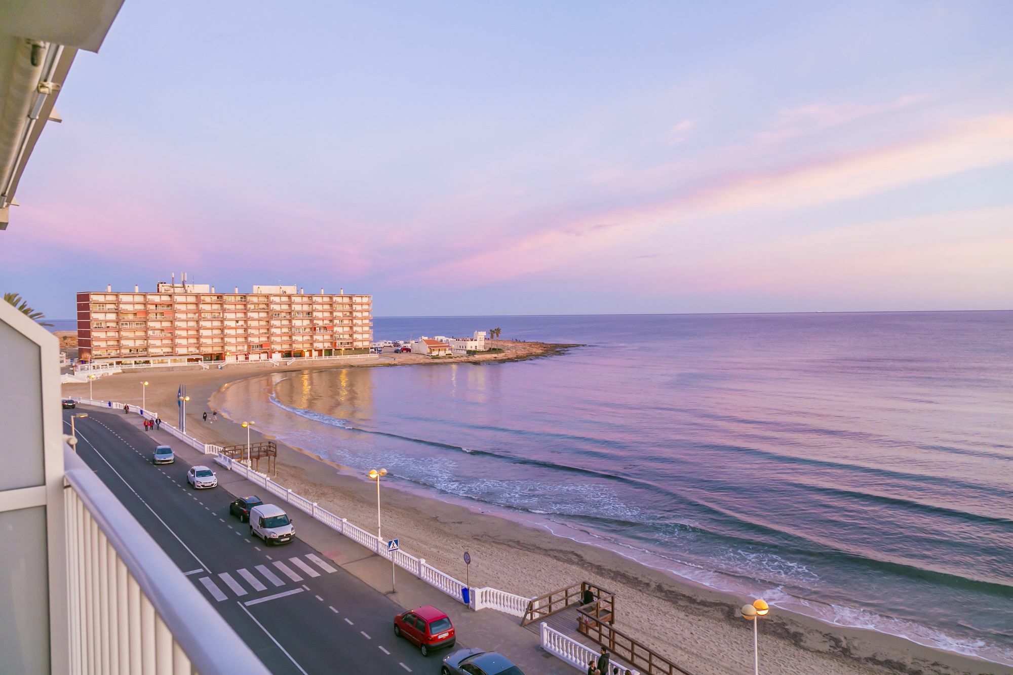 Homely Apartments Playa De Los Locos Torrevieja Dış mekan fotoğraf